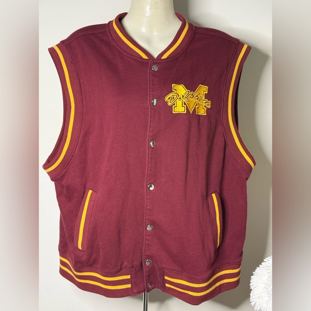 Netflix Sex Education Vest Medium Burgundy Moordale Dolphins H&M